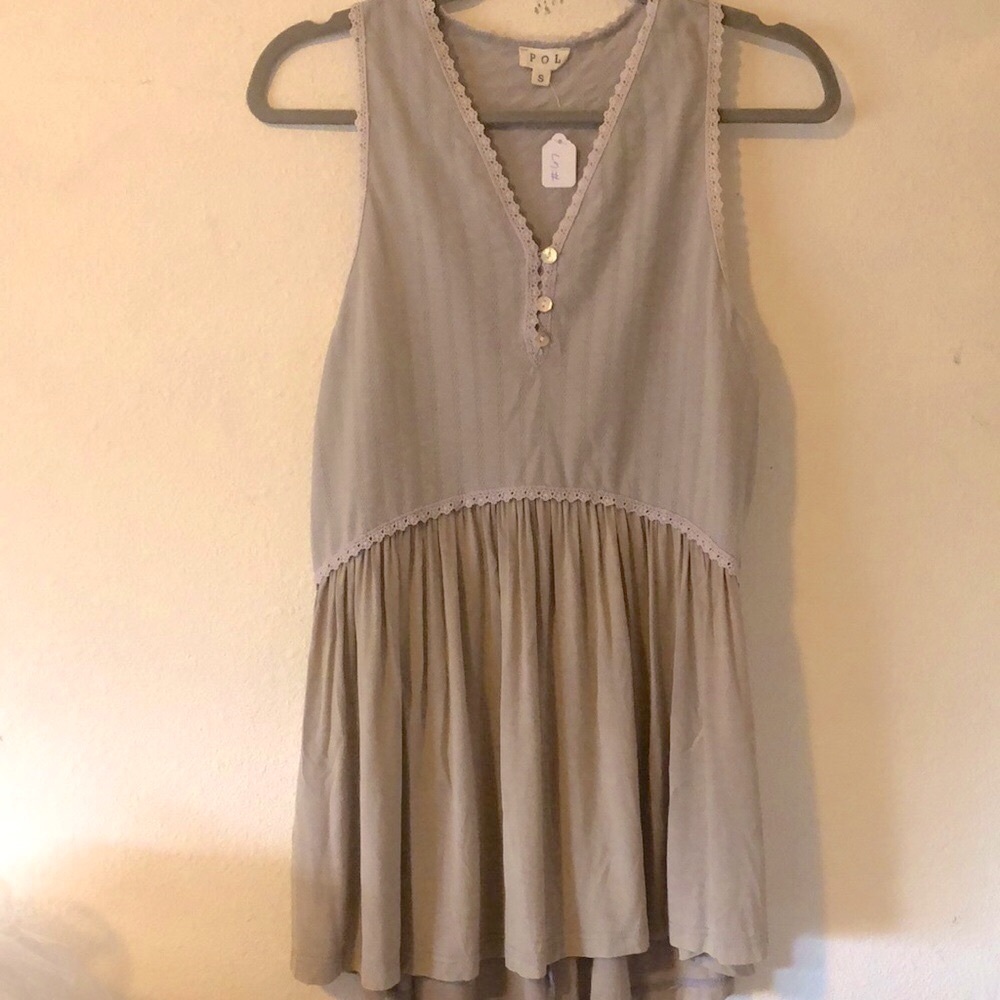 POL Simple but Unique top size Small NWOT - Picture 4 of 11